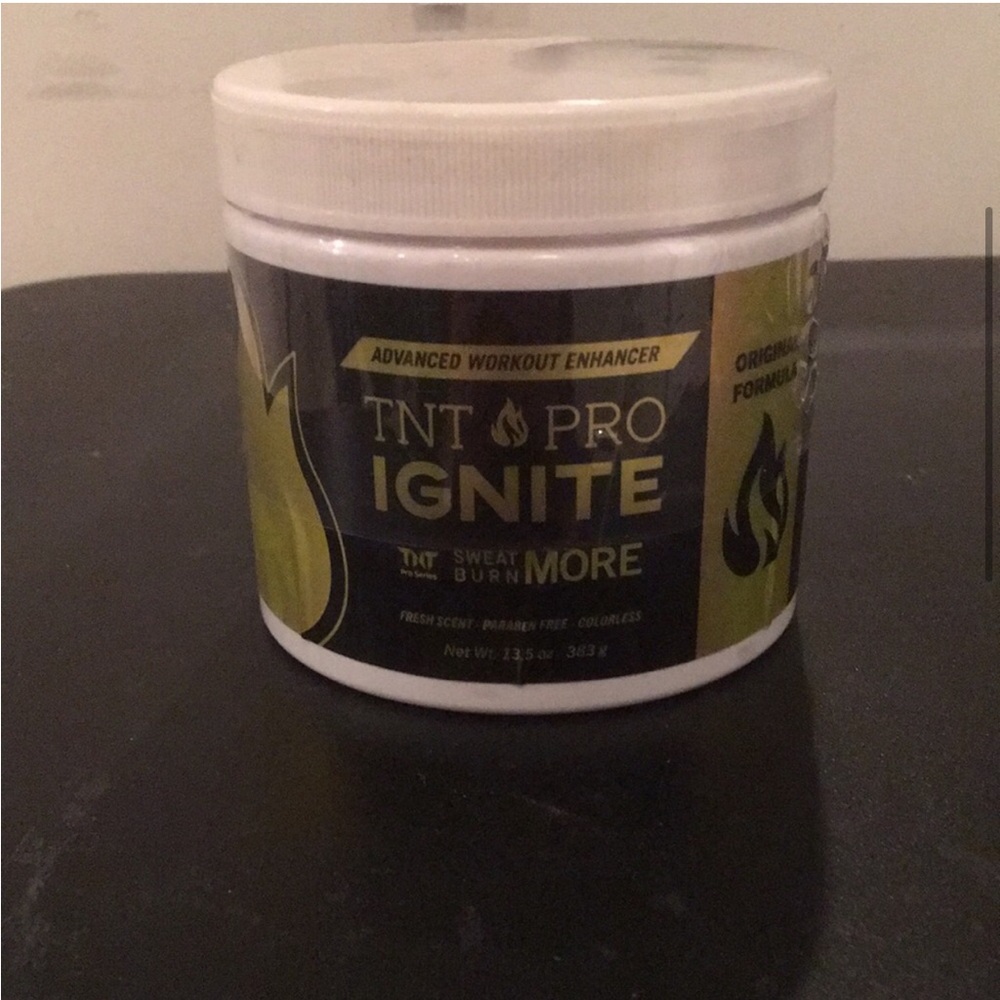 TNT Pro Ignite Advanced Workout Enhancer - Black and Green